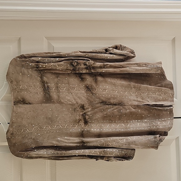 DressBarn Tie Dye Tunic V Neck w 3 Button Neckline, Sequins, Tab Sleeves L EUC - Picture 13 of 16